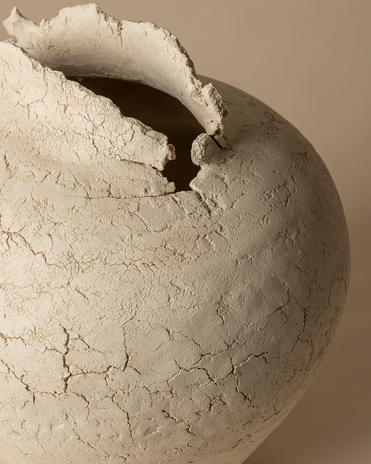 Pithos 001 in Powder, additional view 02