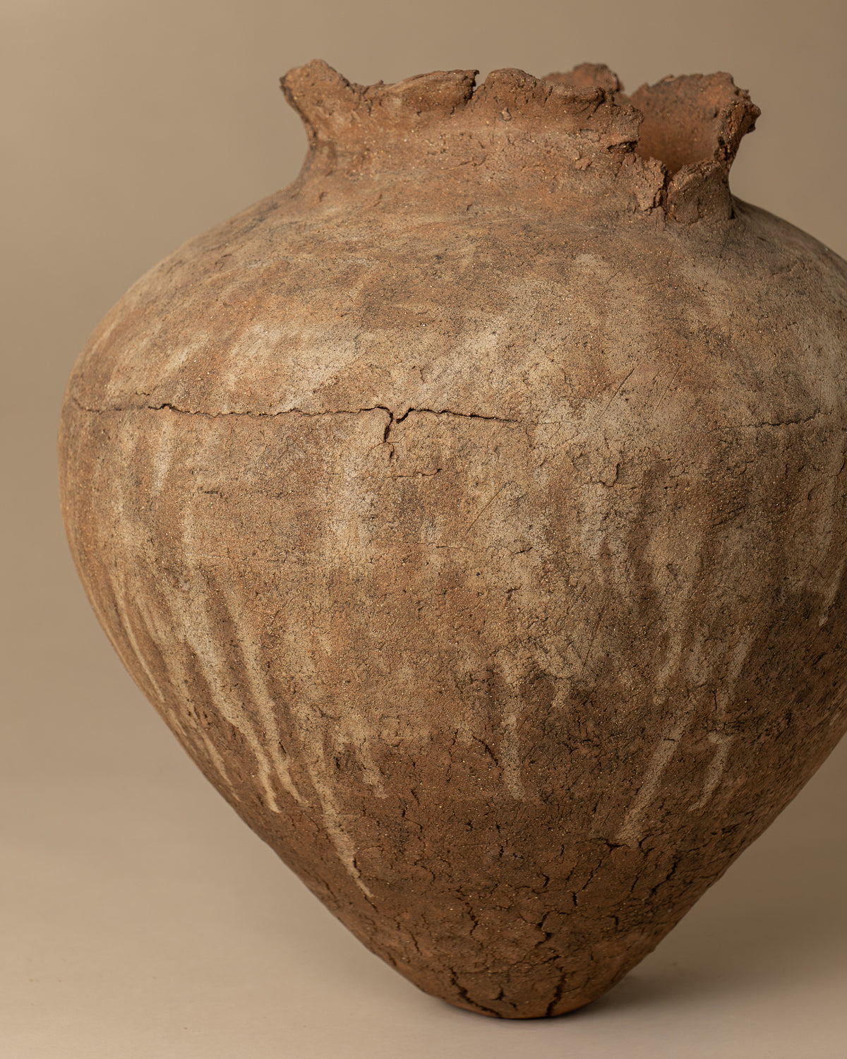Pithos 006 in Utah Clay, additional view 03
