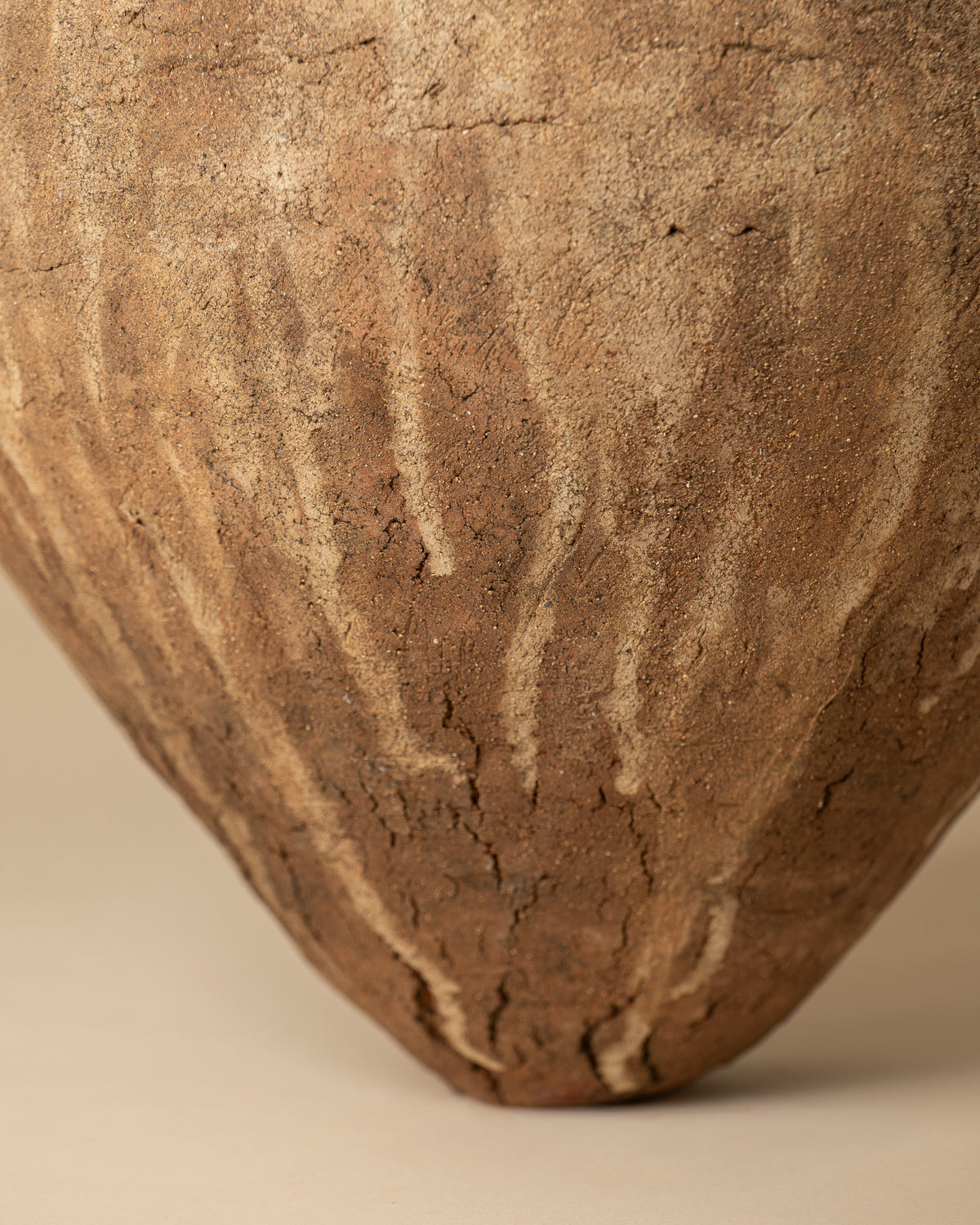 Pithos 006 in Utah Clay, additional view 05