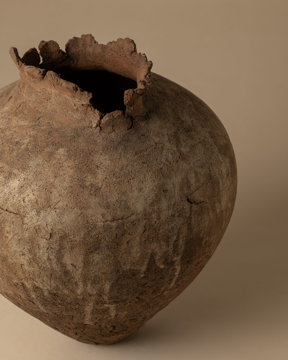 Pithos 006 in Utah Clay, additional view 06