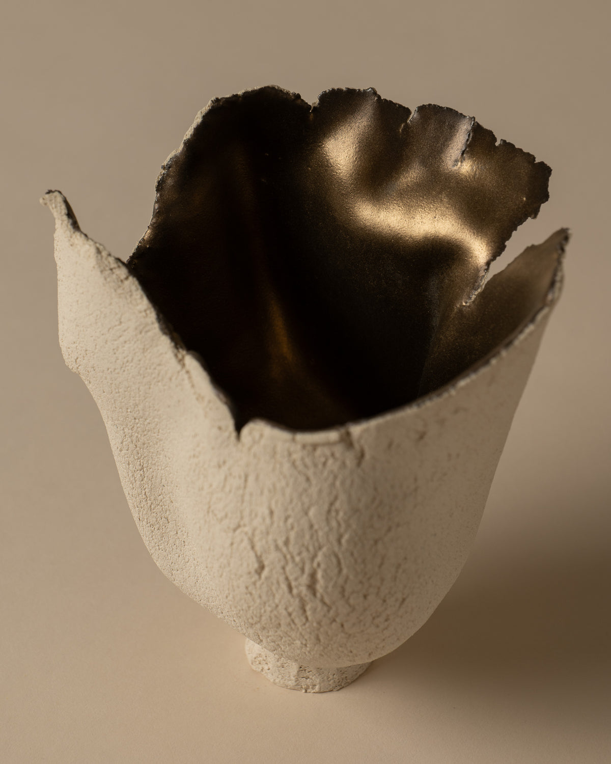 Vessel 002 in Powder, additional view 06