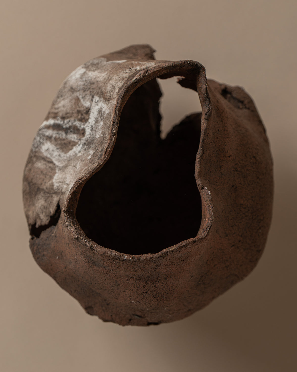 Vessel 001 in Utah Clay, additional view 03
