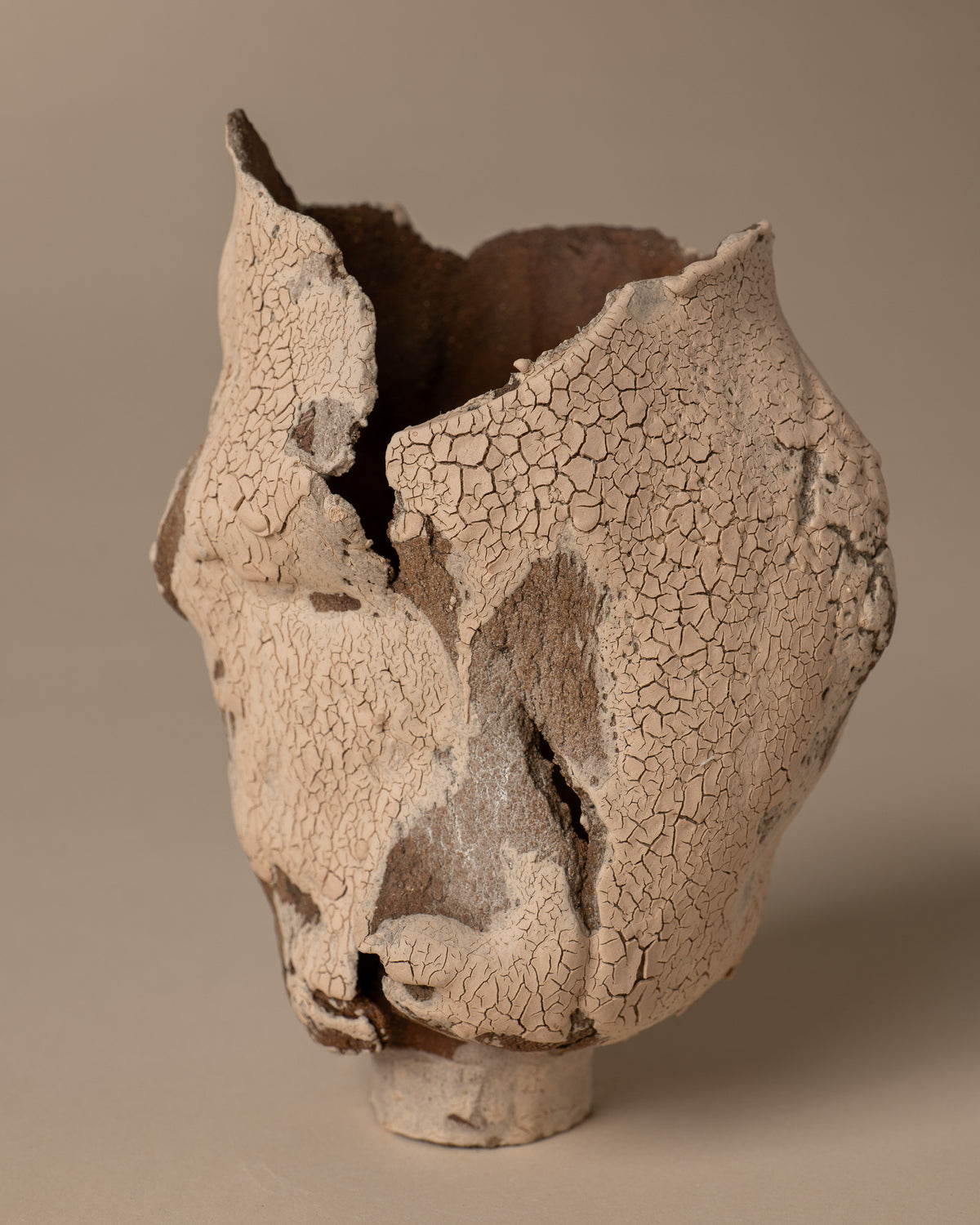 Vessel 004 in Utah Clay, additional view 04
