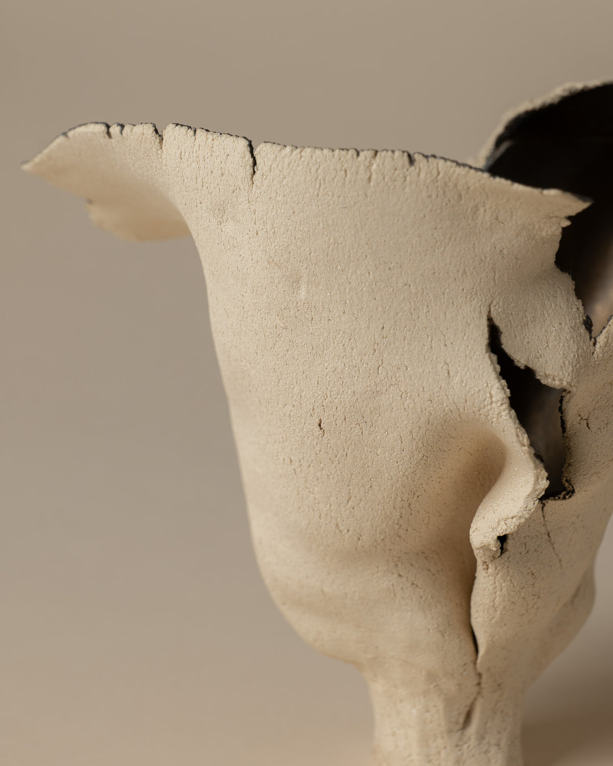 Vessel 001 in Powder, additional view 06