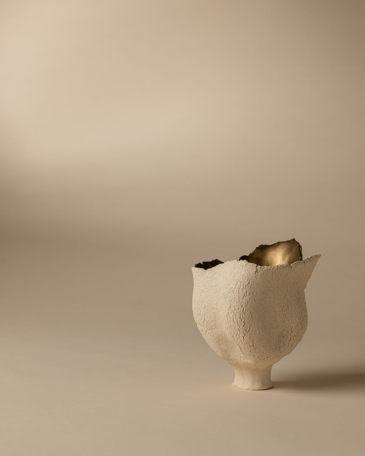 Vessel 008 in Powder, additional view 03