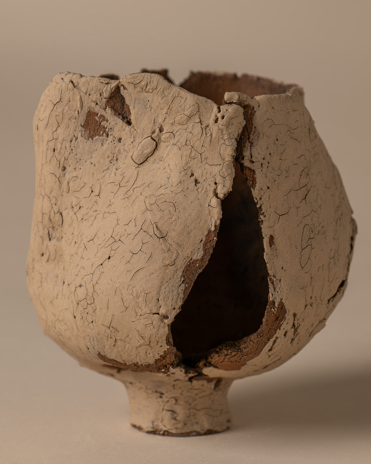 Vessel 002 in Utah Clay, additional view 02